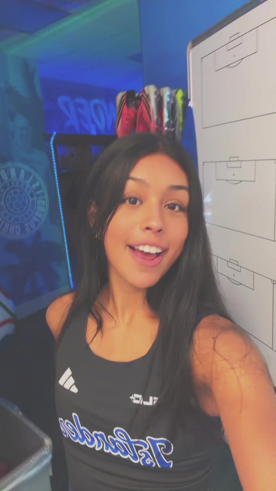 @notmyprivateanymore_hi