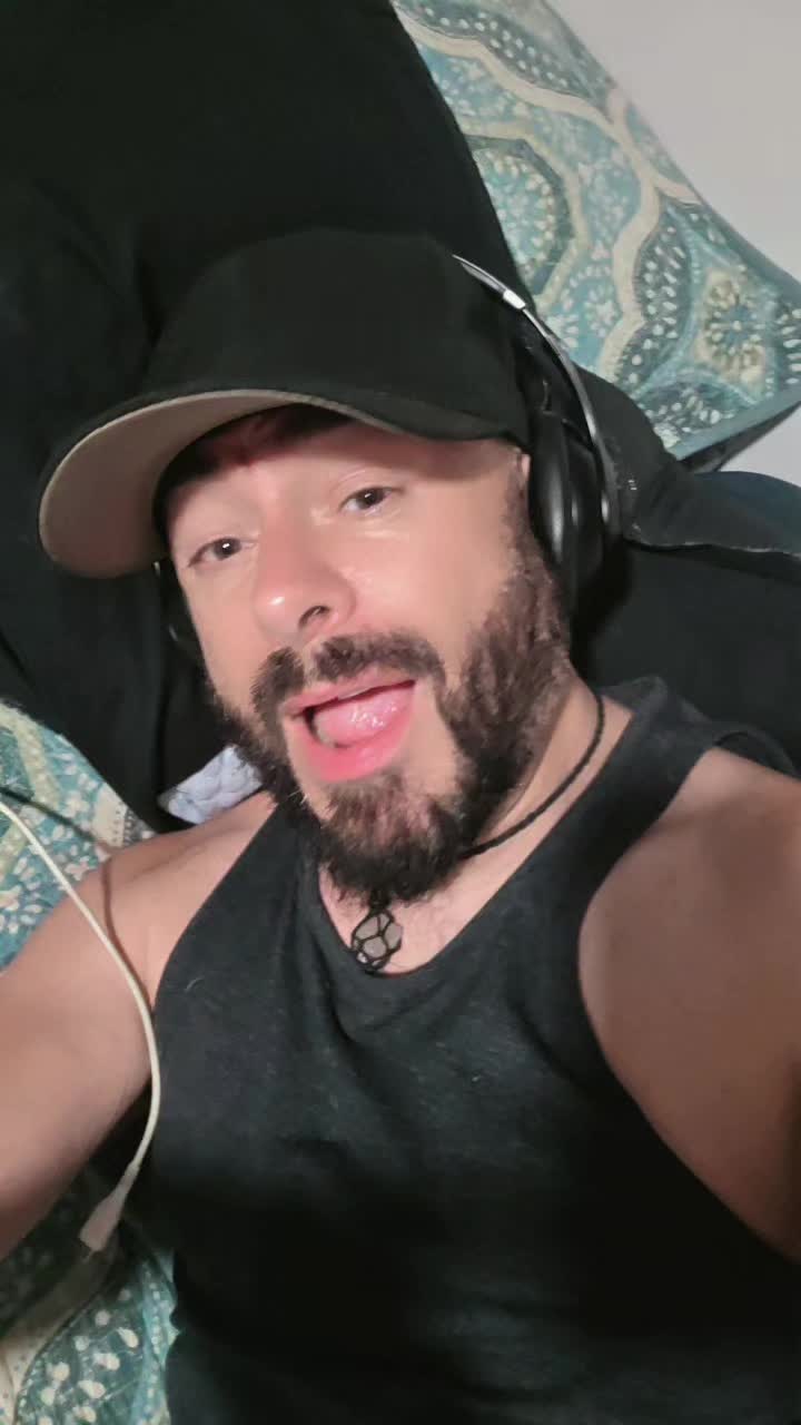 @ᒍᗩYᔕIᑎ ᖇIᑭᑭEᒪ 🏳️🌈