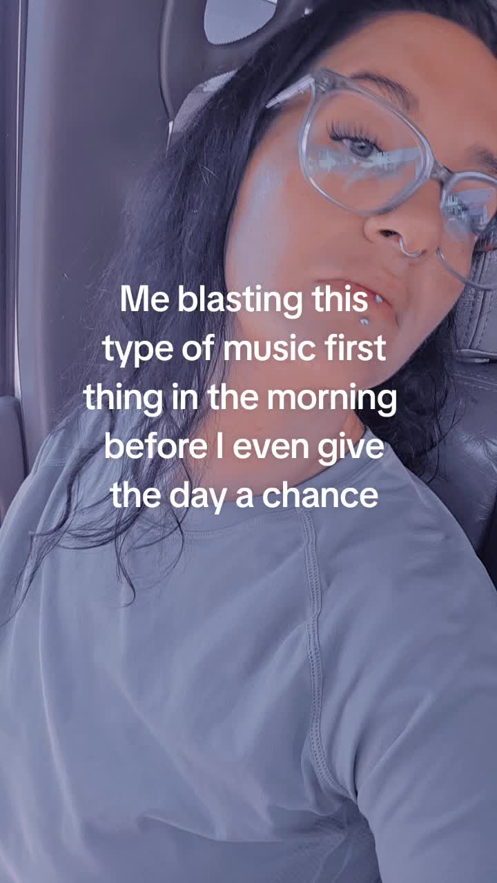 @M c K A Y L A
