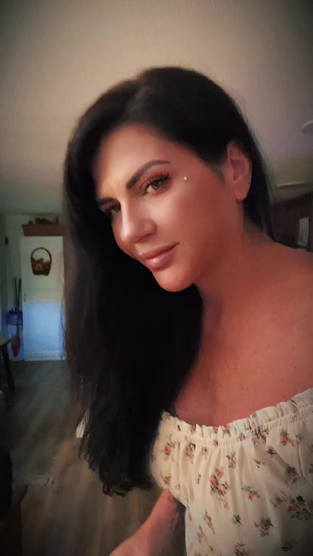 @𝓔𝓵𝓹𝓱𝓲𝓮