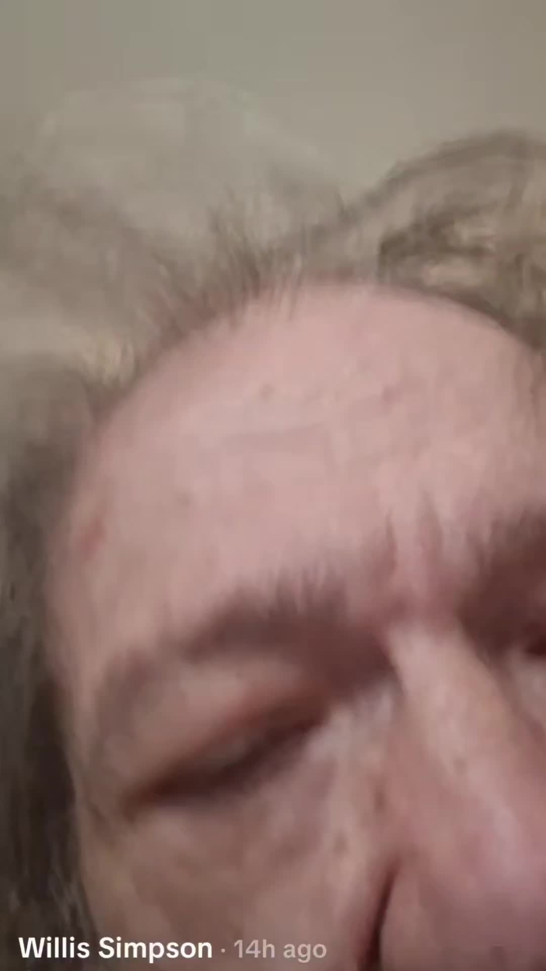 @weirdtvcringe
