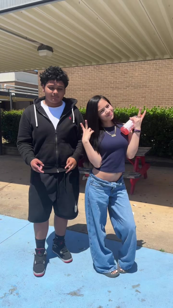 @Plsscrollifykme