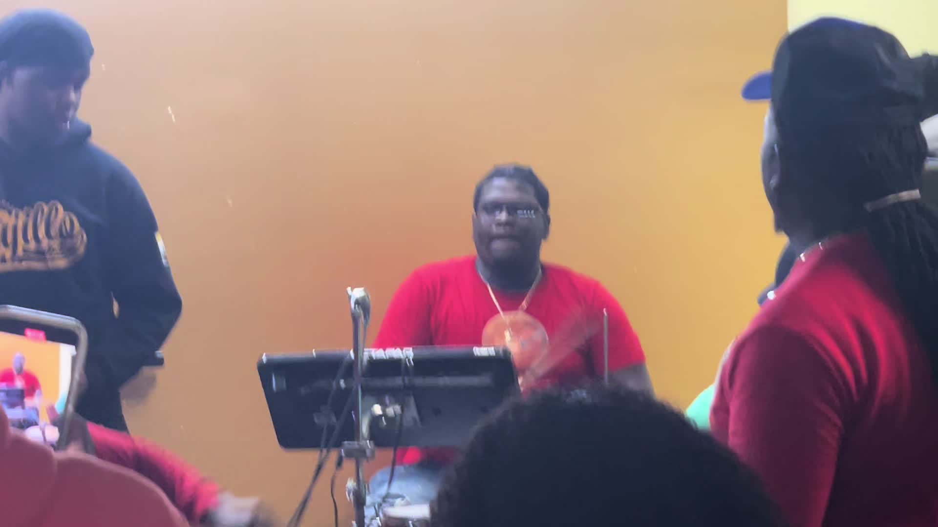 @DR3W_Xclusive