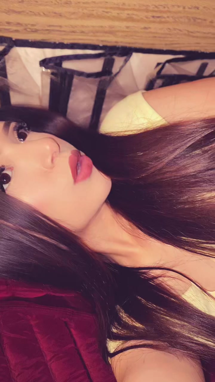 @𝗇𝖺𝗒𝖾𝗅𝗂