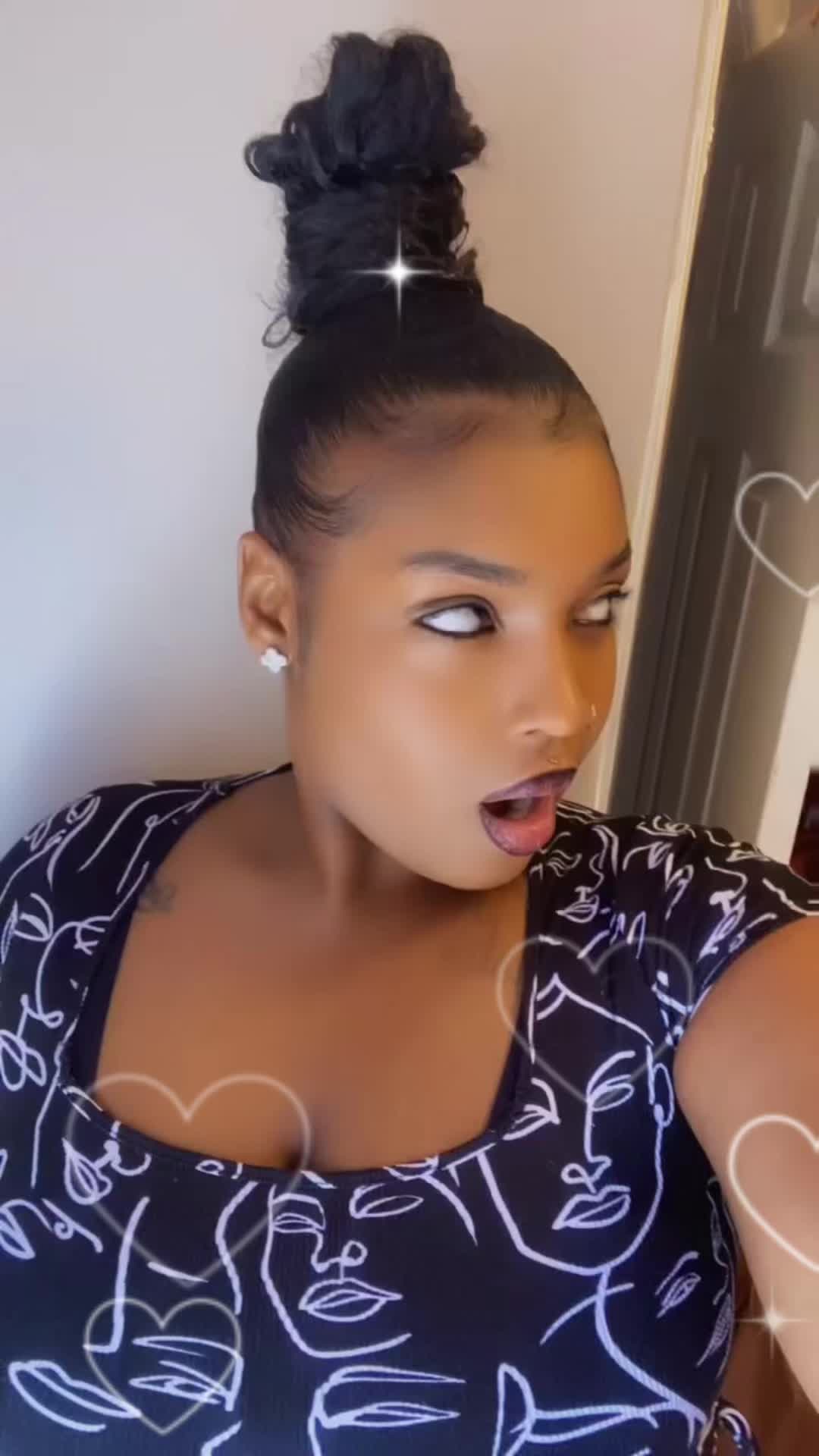 @Lazavia Bey