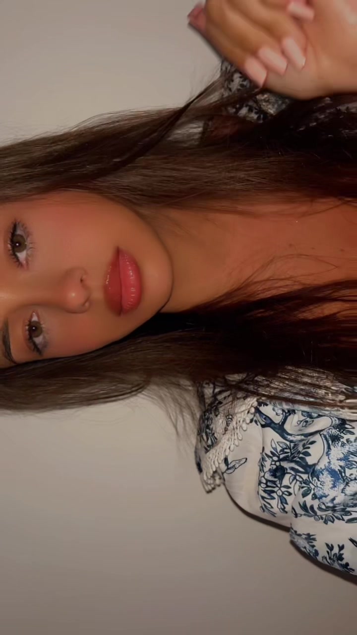 @Anja🦋