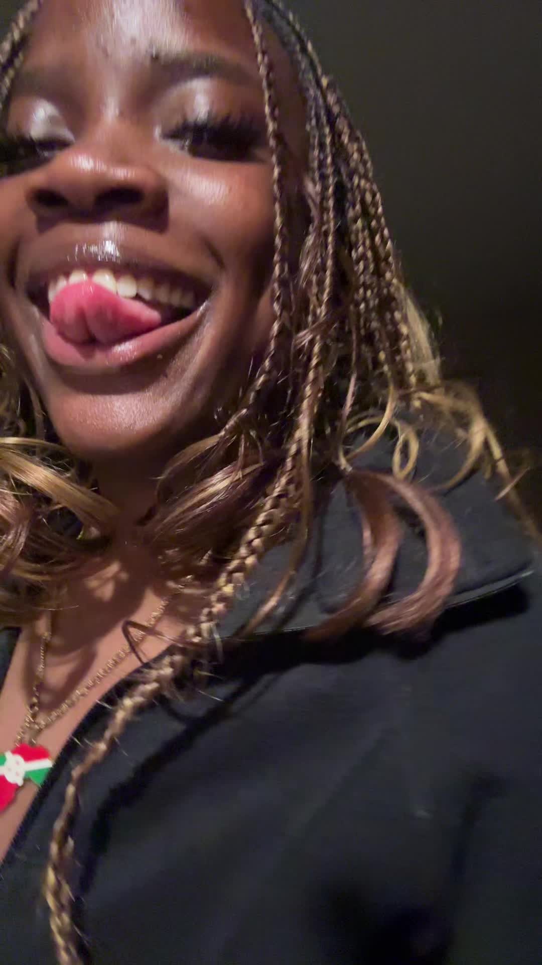 @Delilah