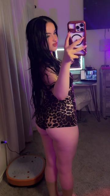 @lililuvsy0u