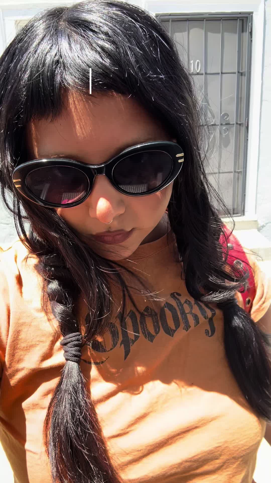 @Emm