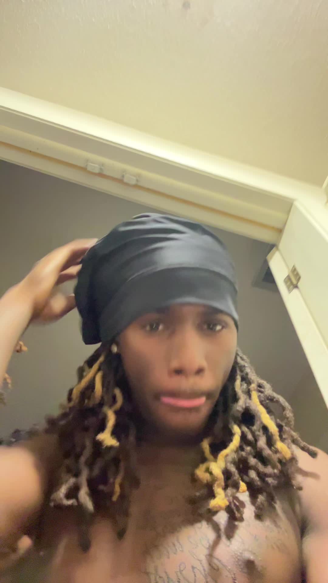 @zy