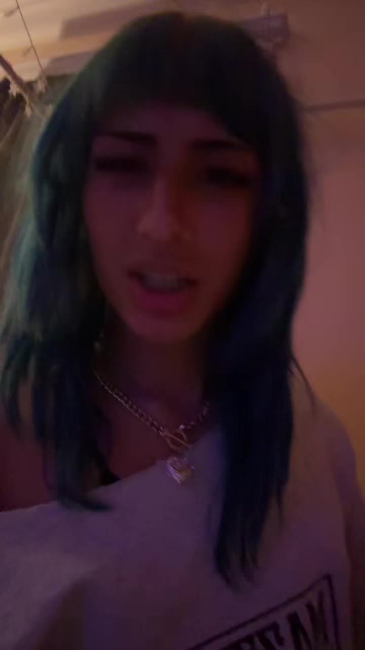 @≽ܫ≼