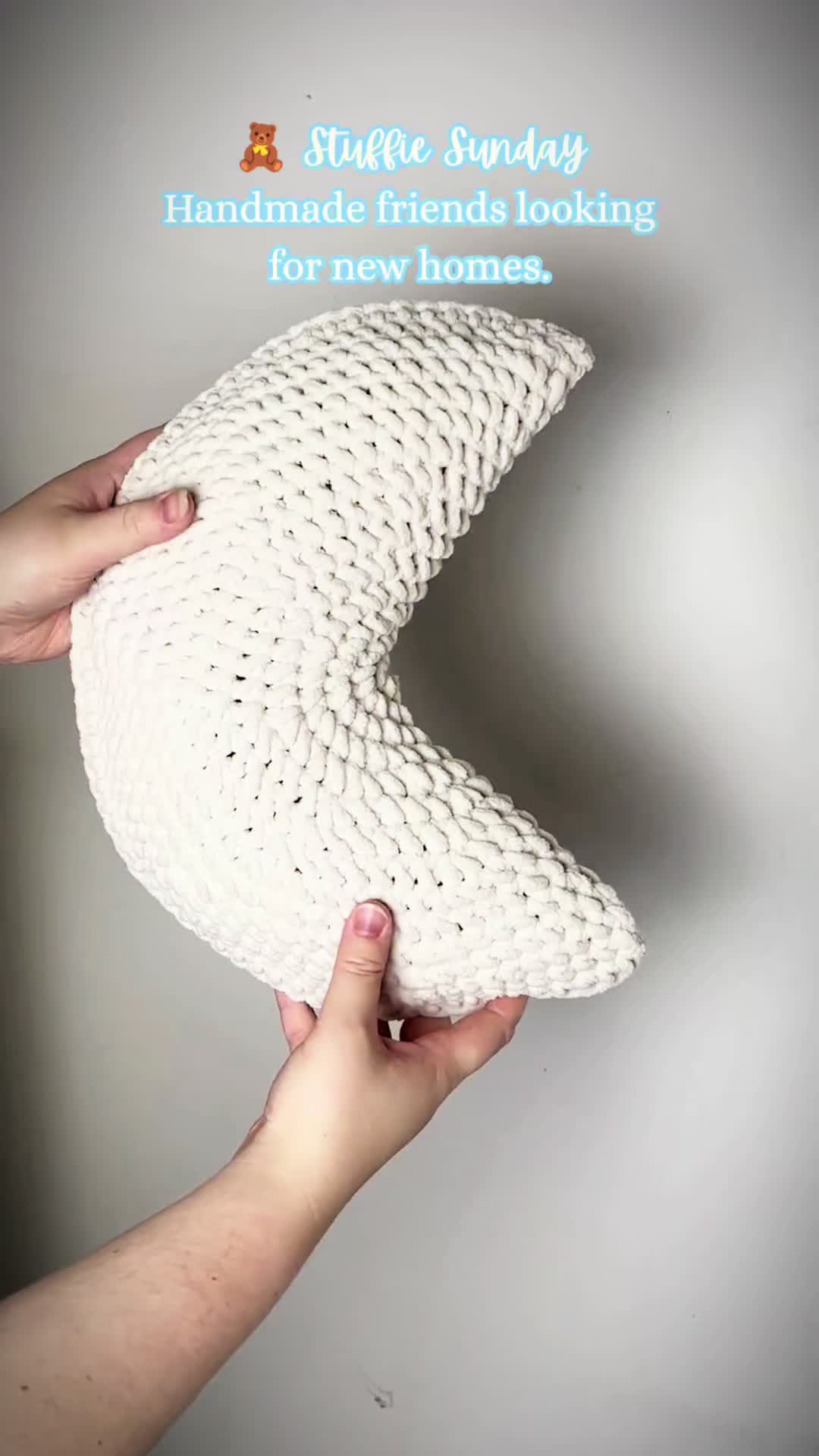 @TheNightlyNeedle | Lace Shawls