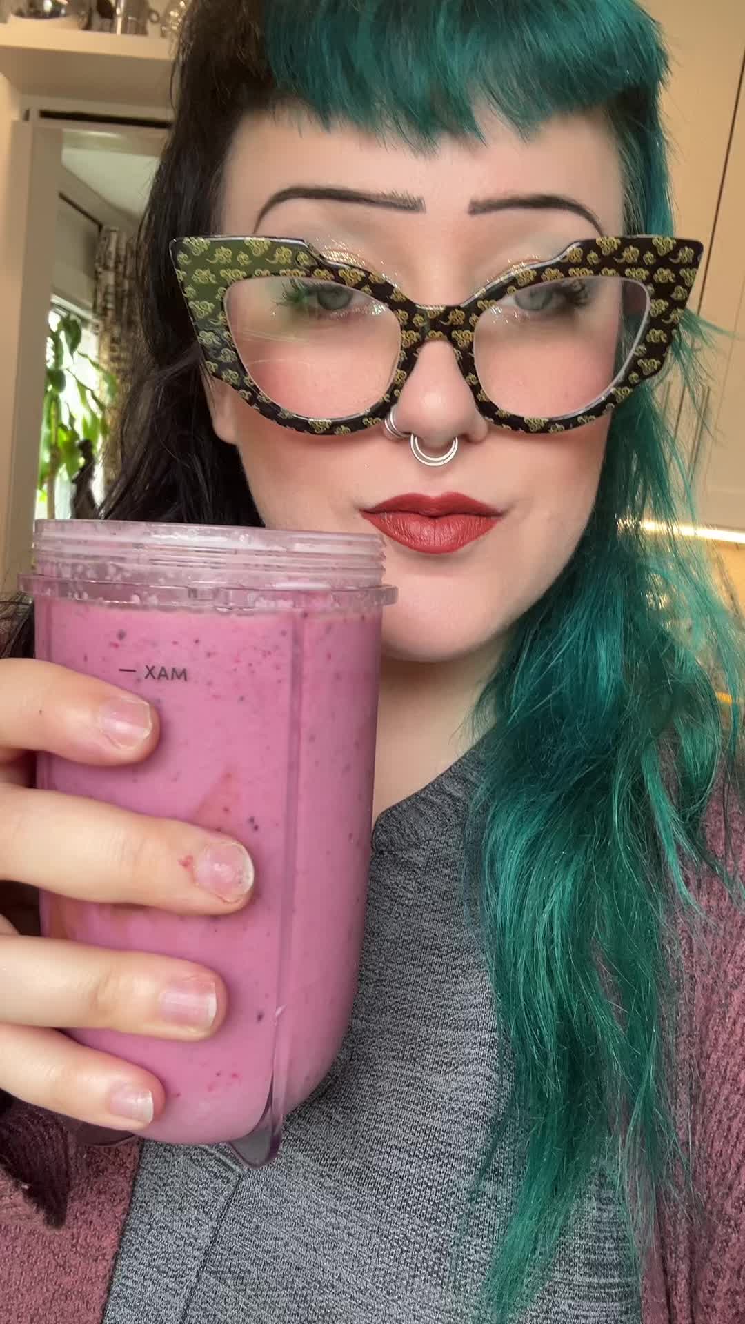 @AuntSoAndSew