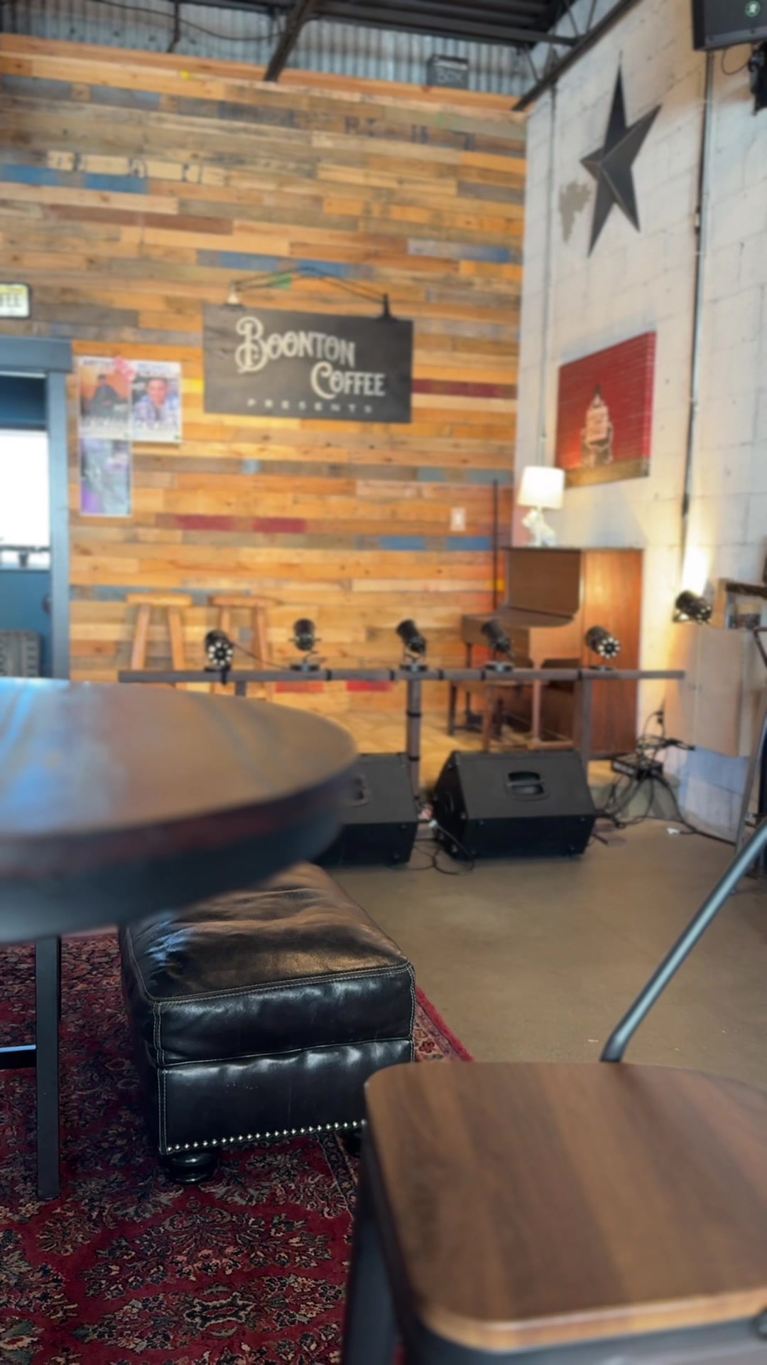 @vinyl