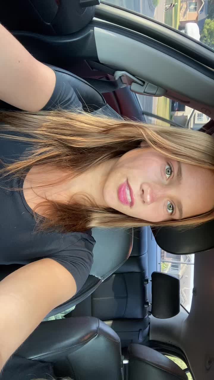 @ellysrealpersonality