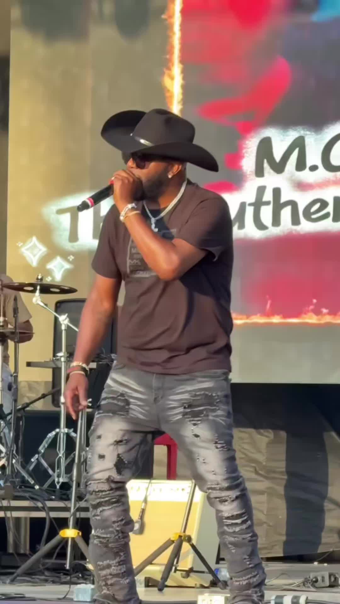 @Mcallymusic