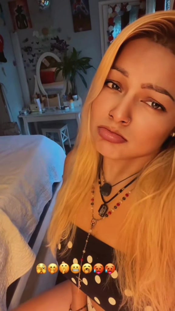 @EloísaMartinez🖤🖤🖤🖤🖤