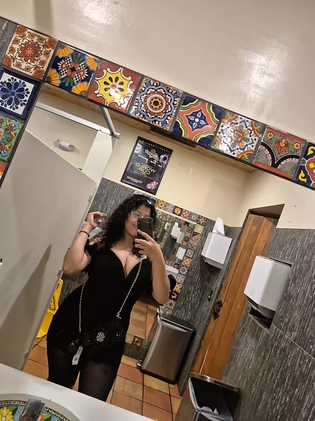 @colochona 🇳🇮