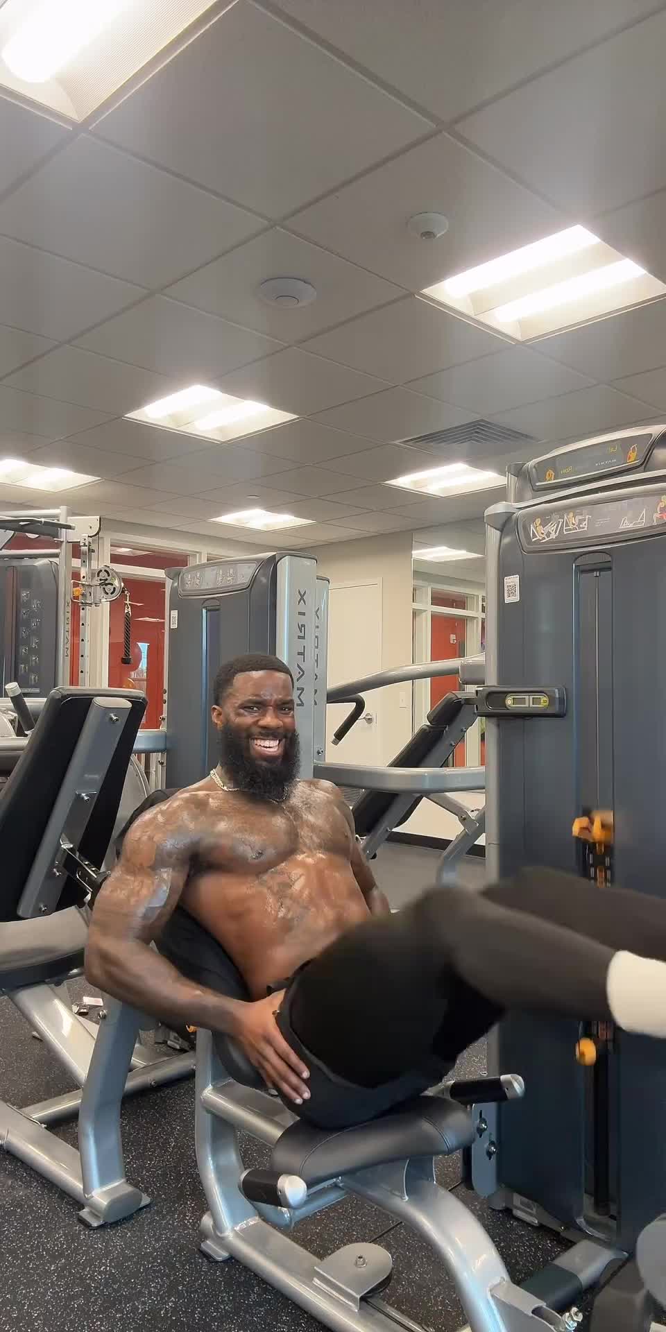 @bigq385