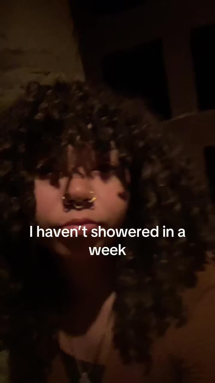 @Ava🌀