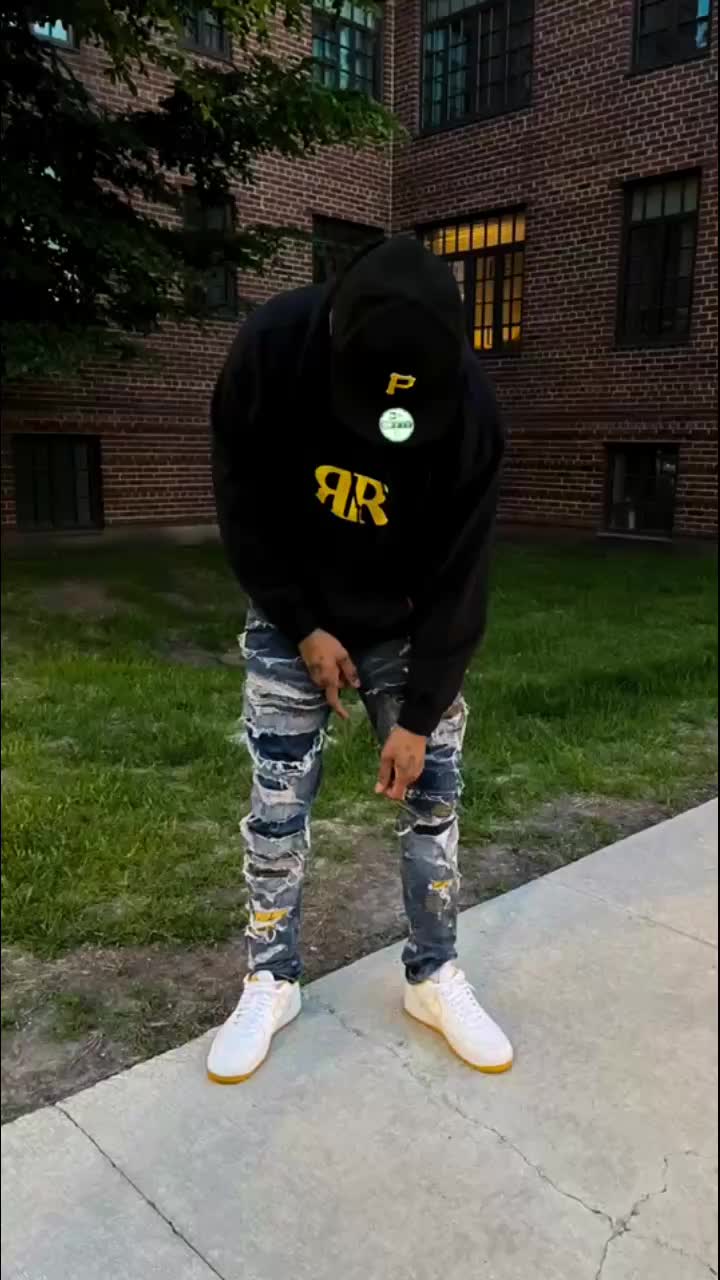 @Zunigaroy