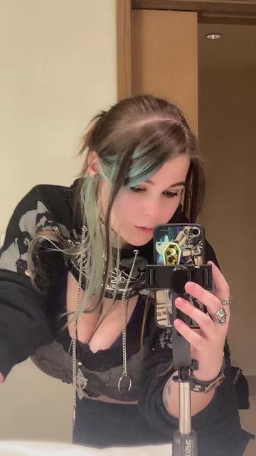 @Crazy_kenna.cos5150
