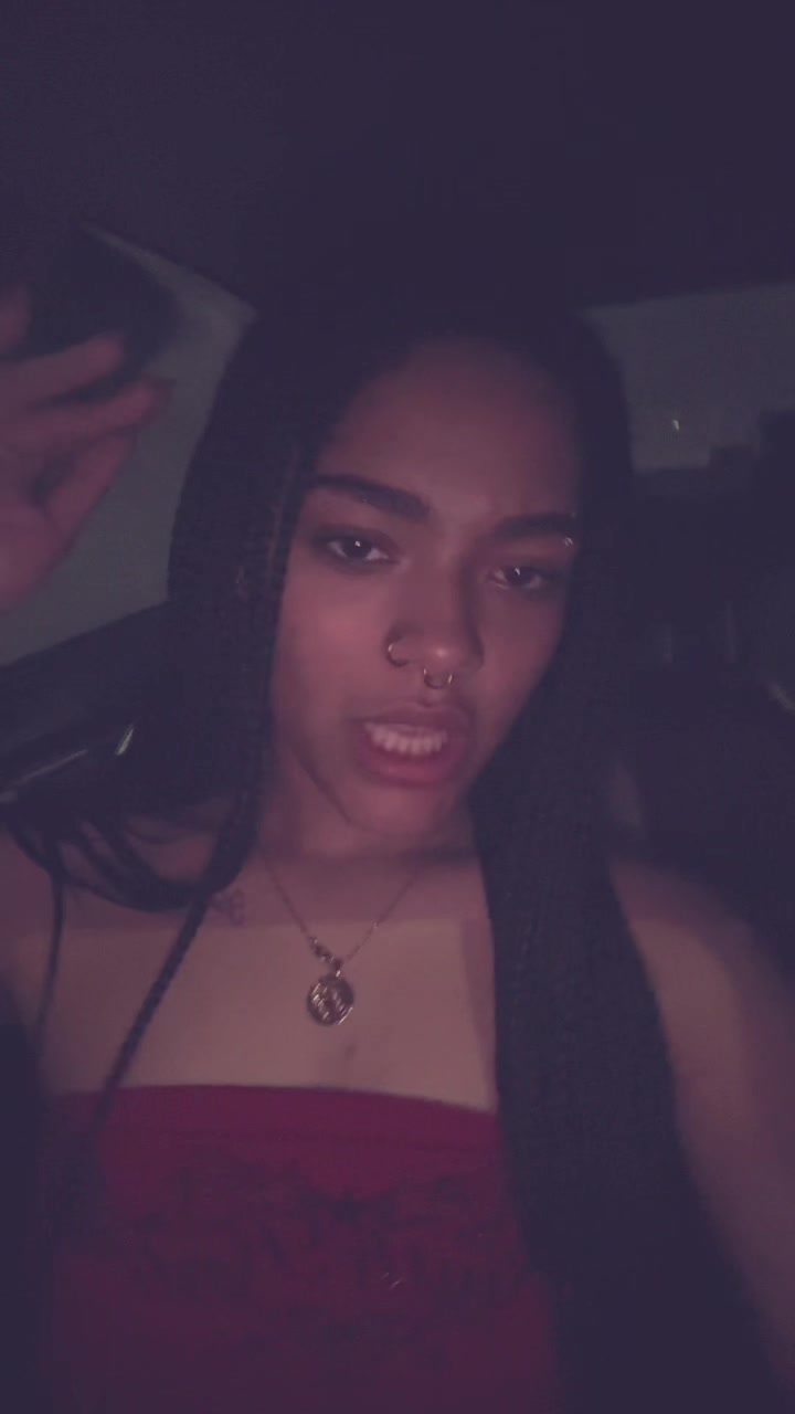 @bre🐞