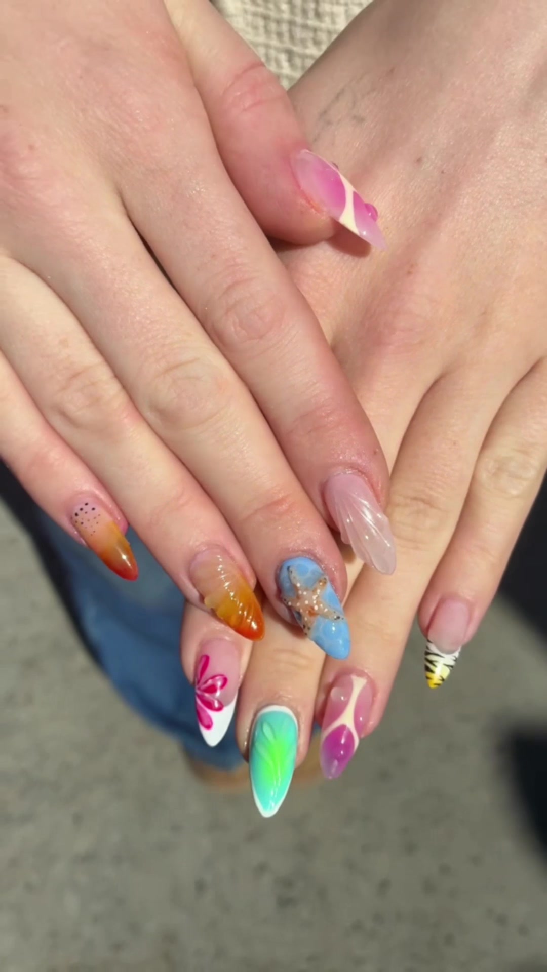 @blue sky nails del mar