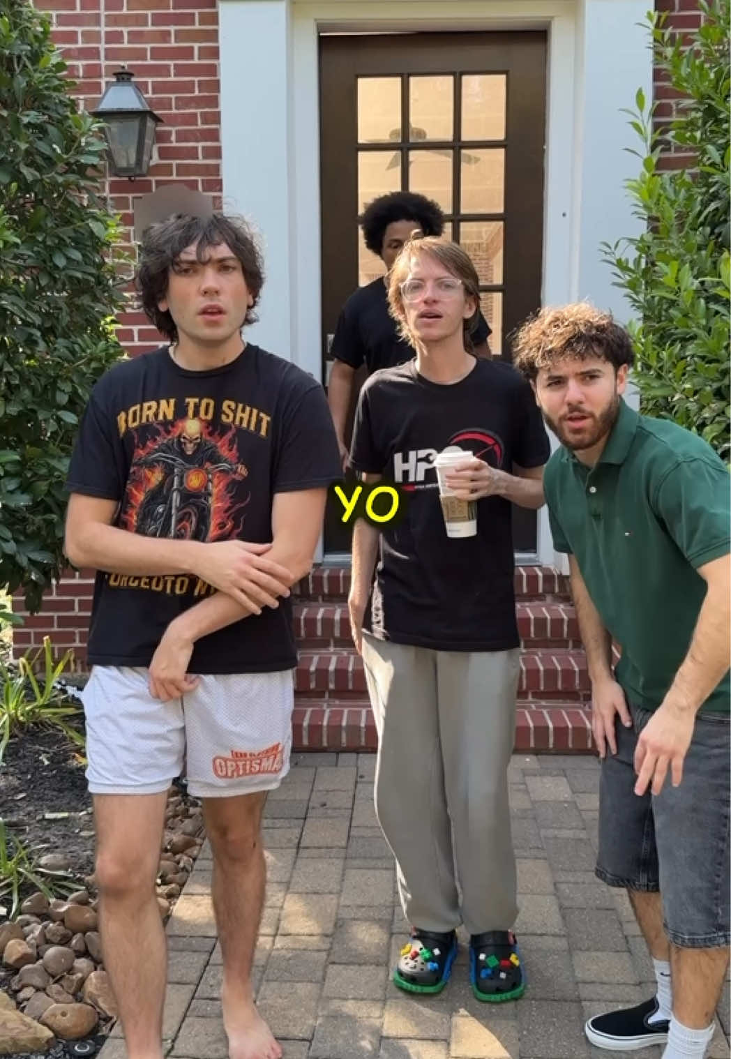 @YeSquad