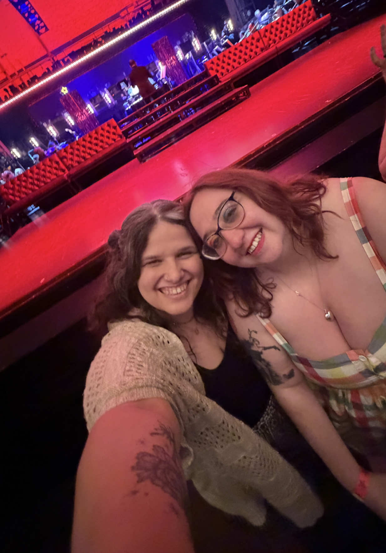 @ash sees all the theater