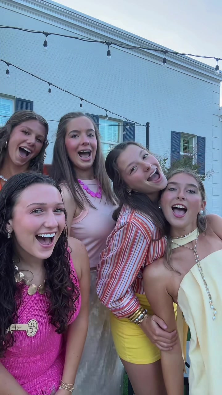 @taylorborchersss