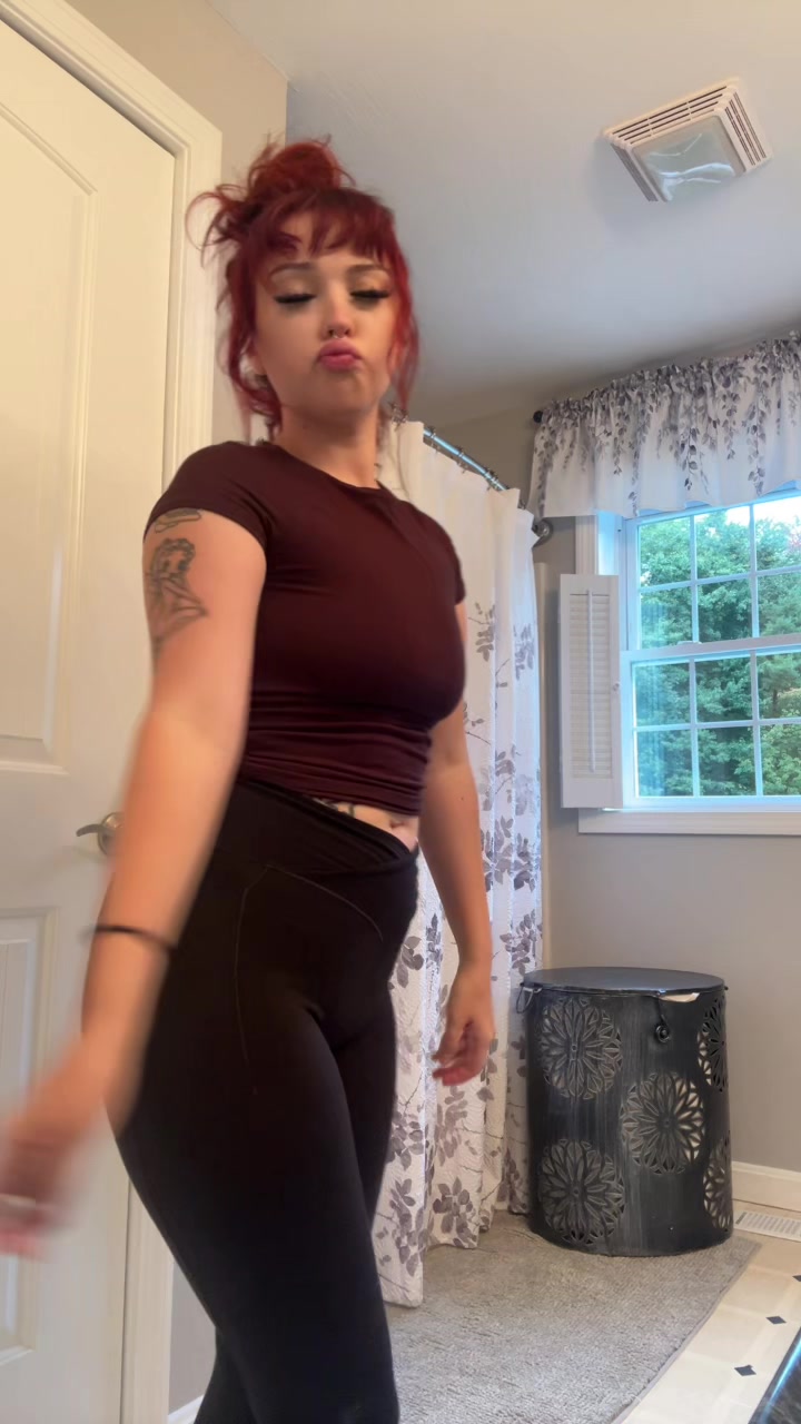 @hayzeeee