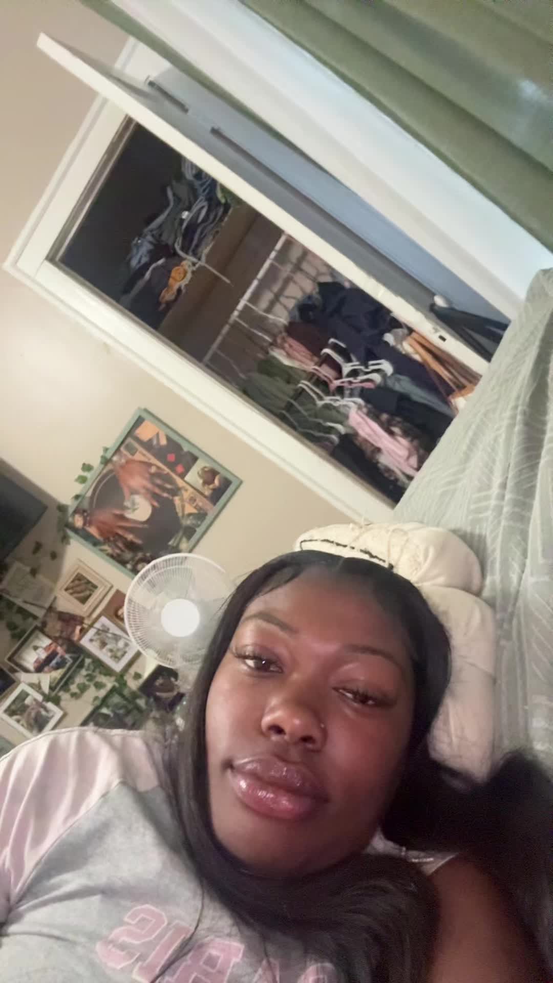 @MelaninMonroe