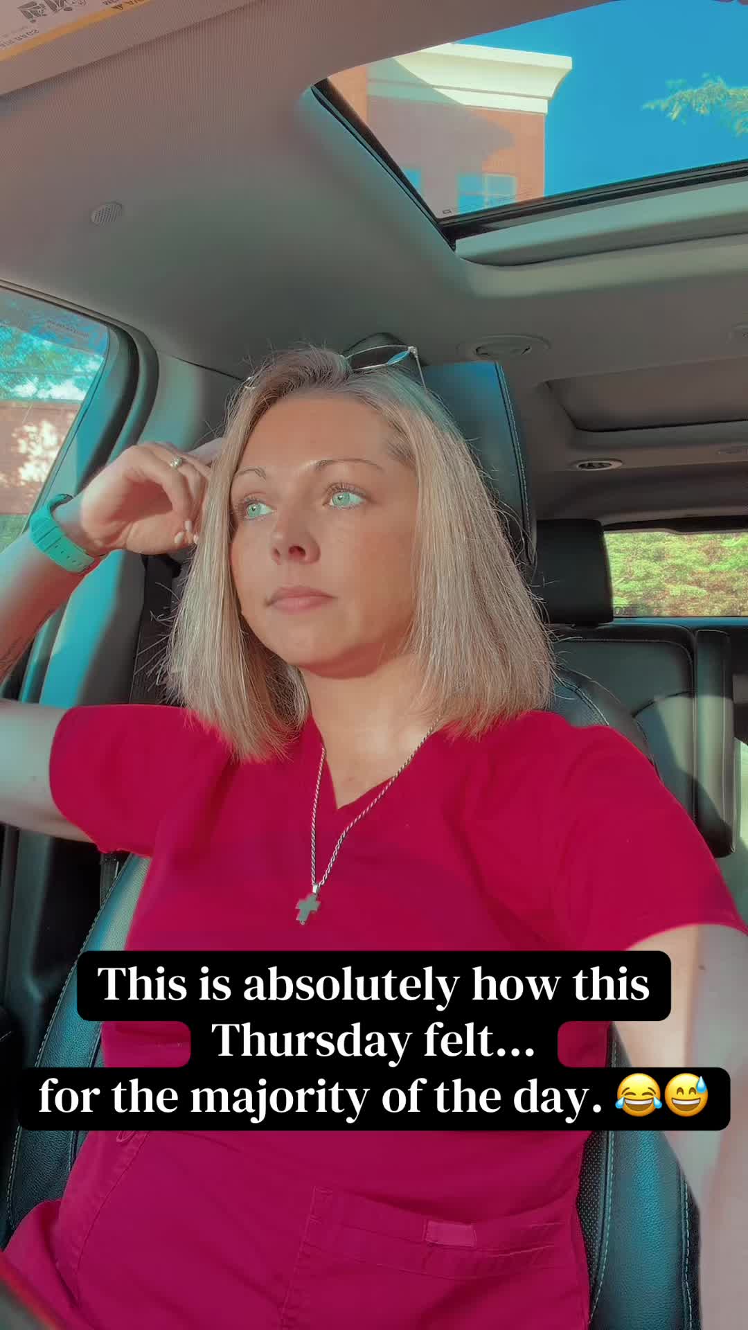 @momica_mama