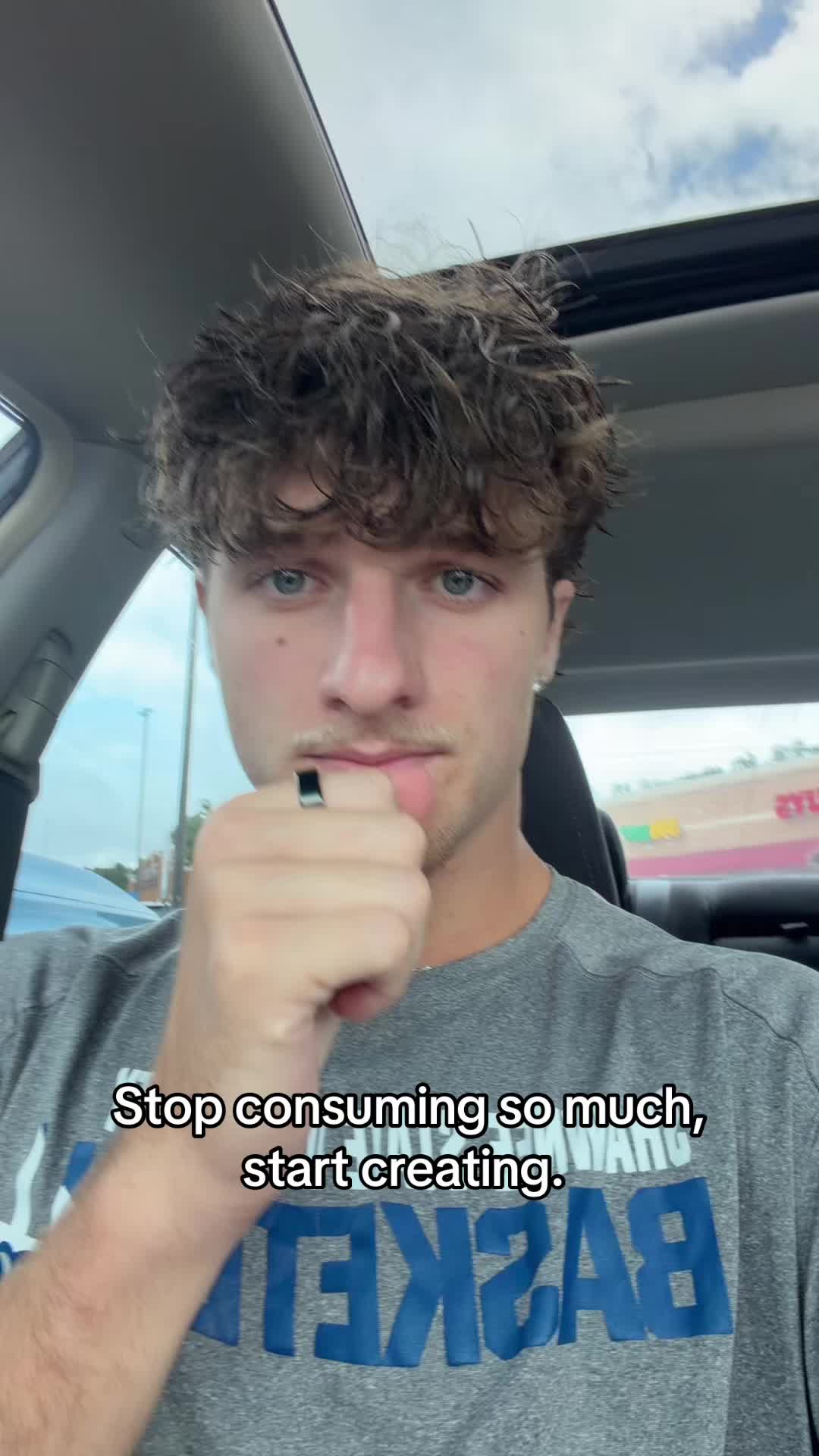 @Uno