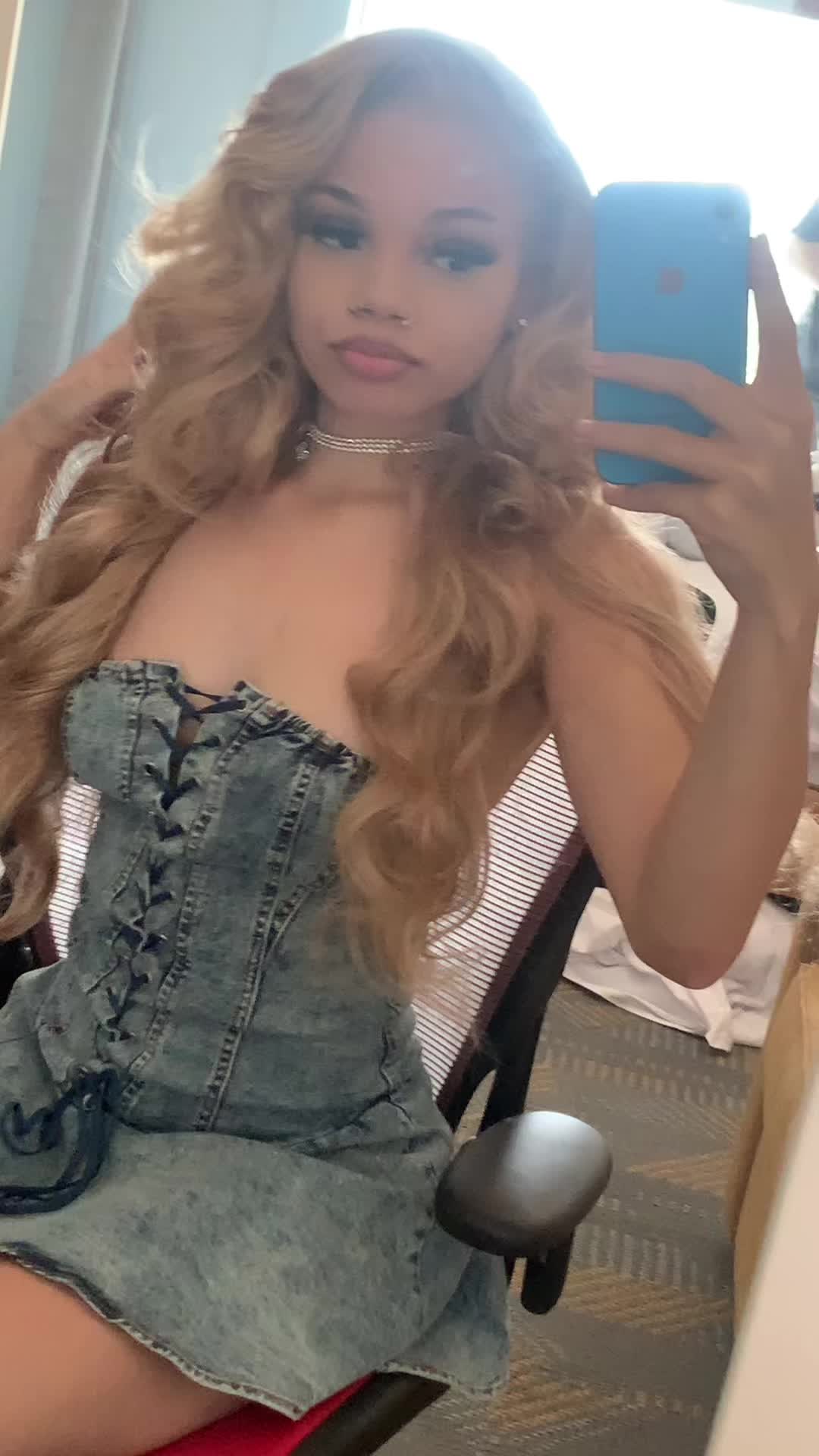 @kamaria