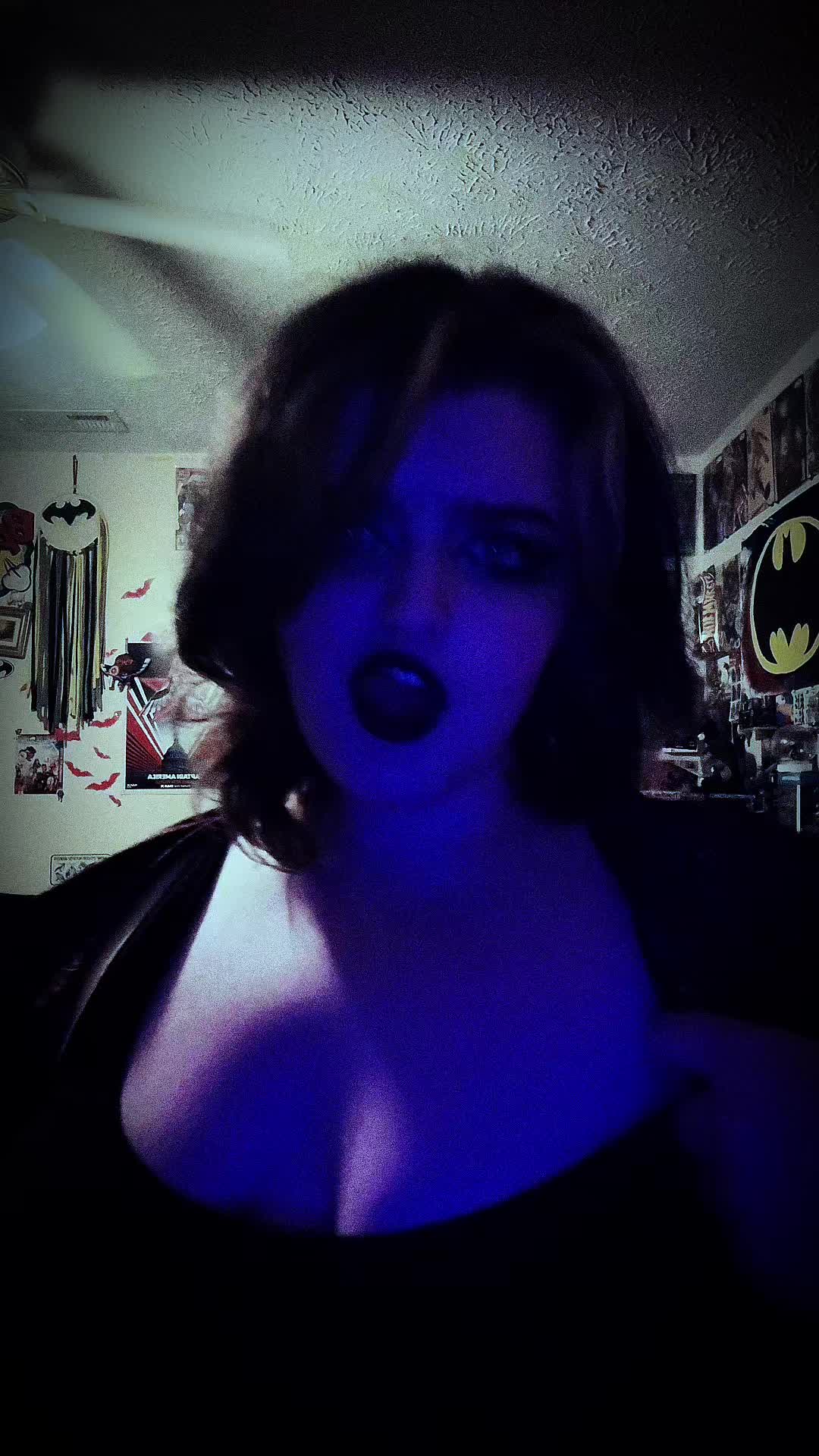 @Makeup_Show_Horror_Tell