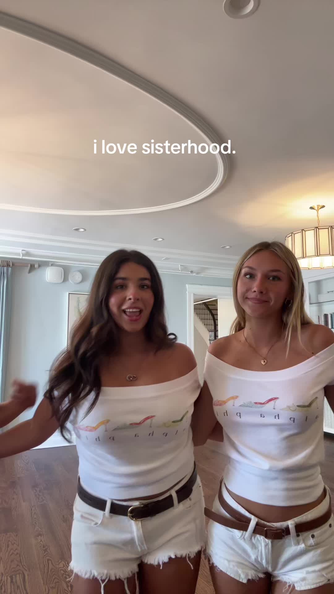 @nicole