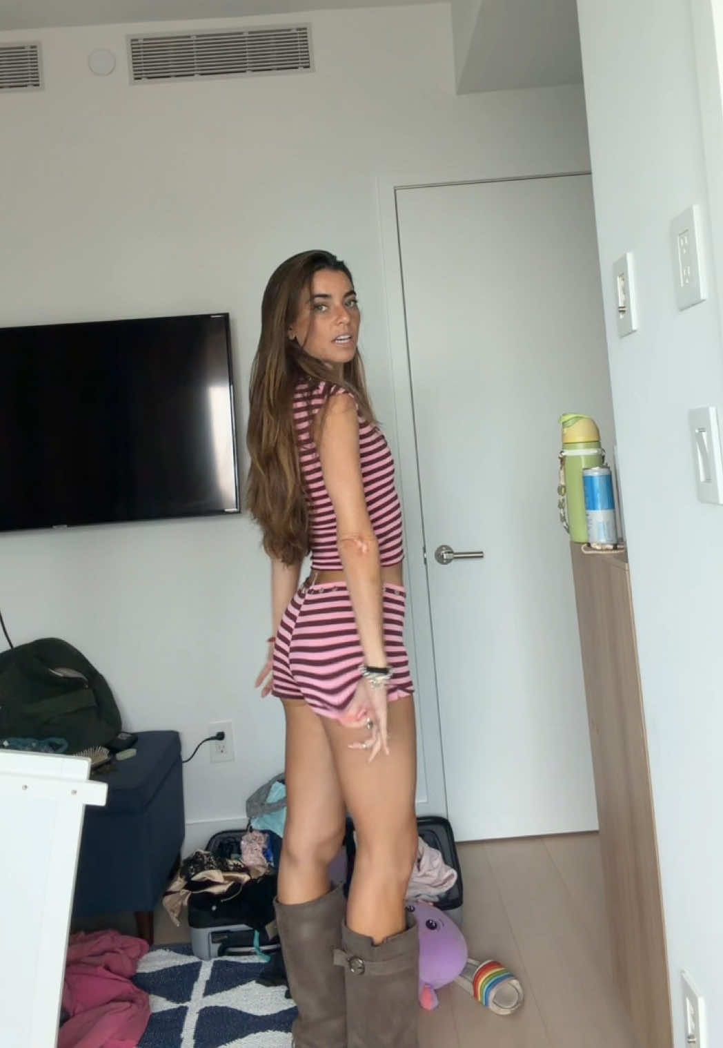 @AR