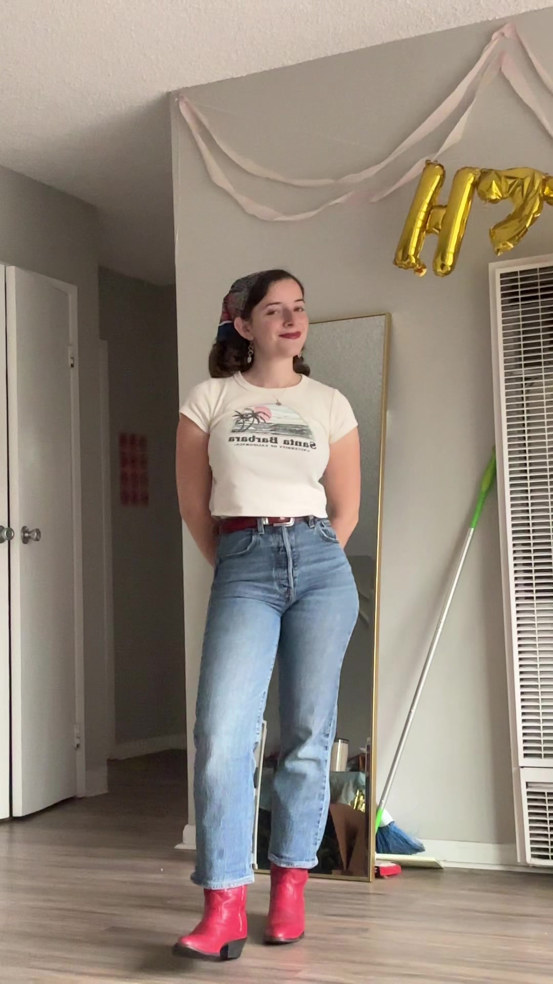 @claneyes
