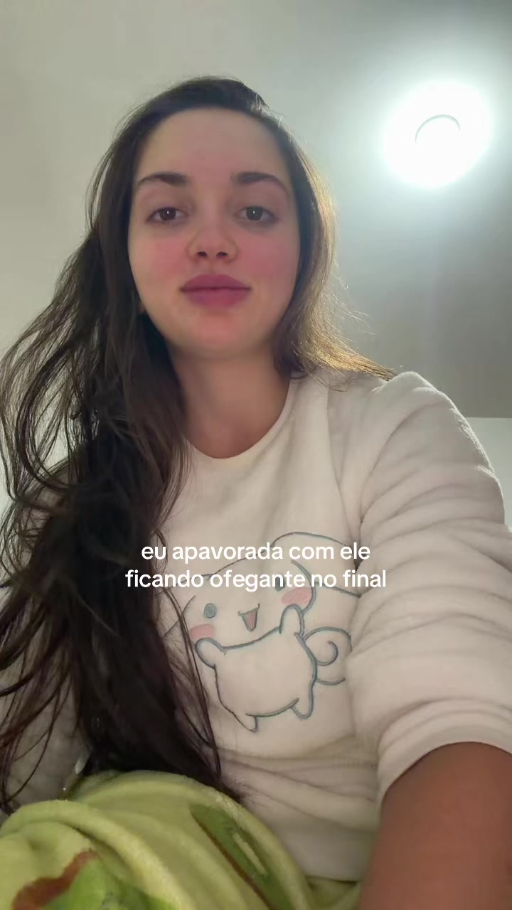 @Mariagemeaoficial