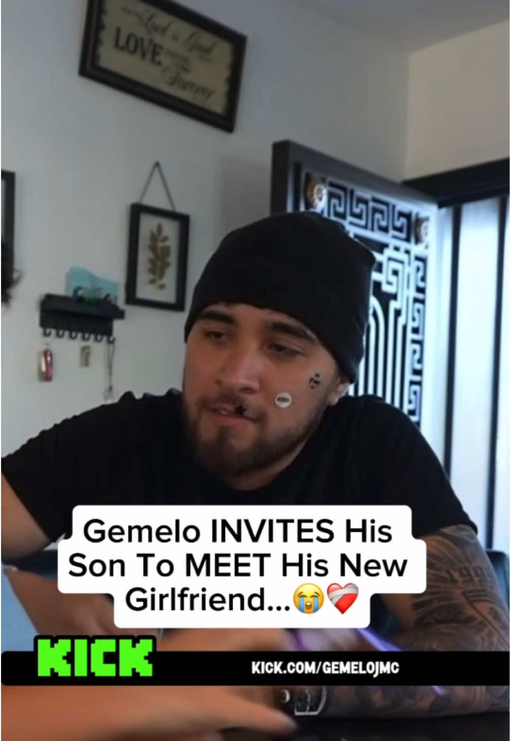 @…