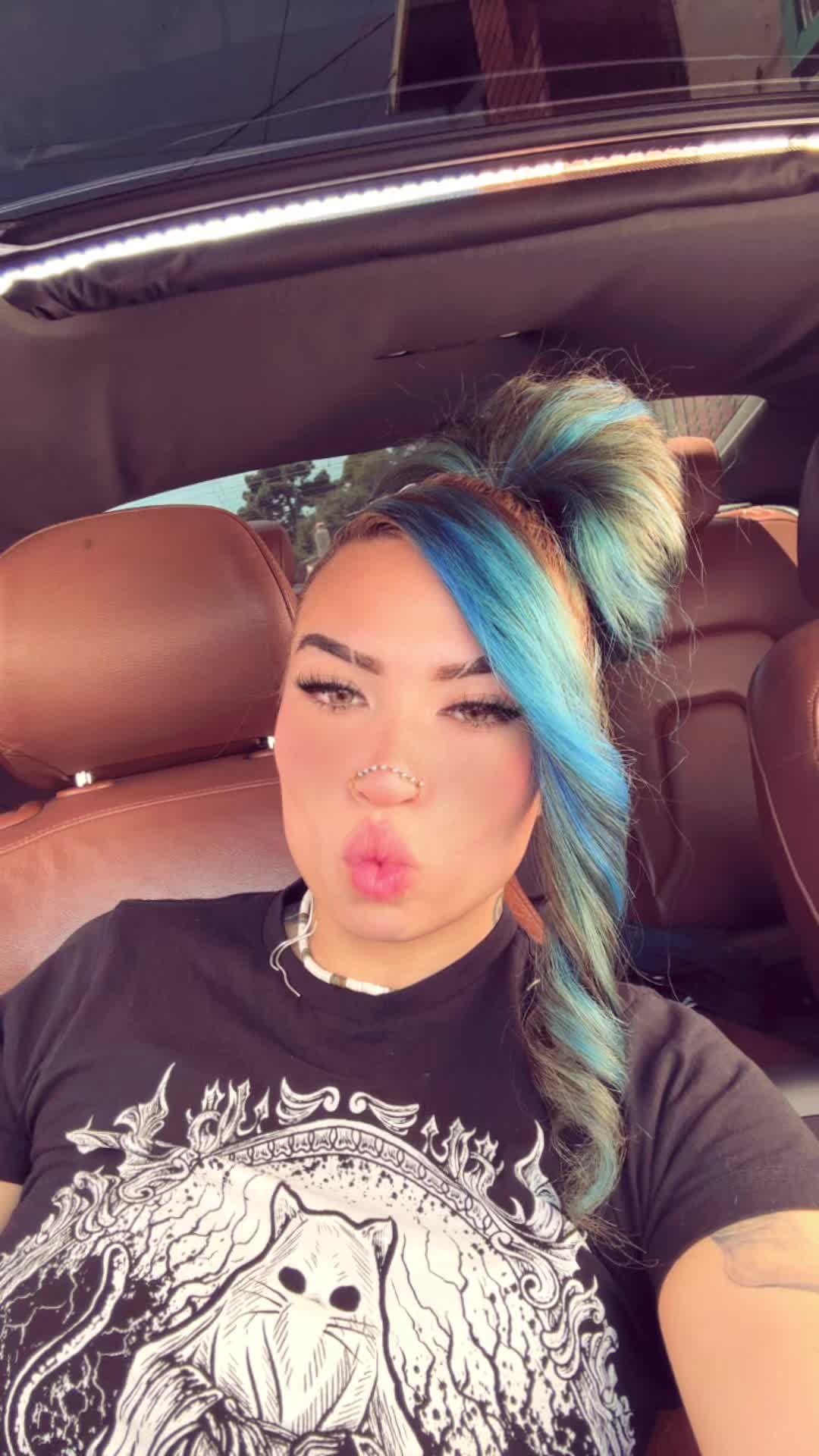 @Kitty ✨🪭