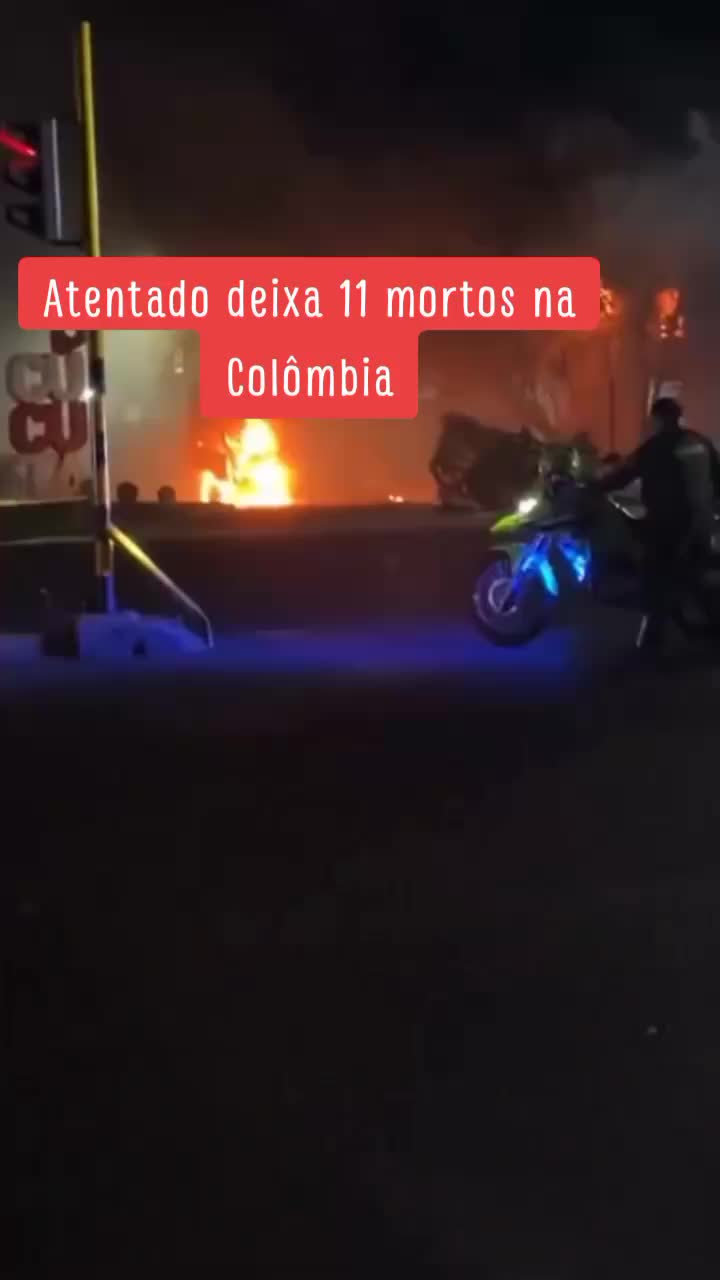 @Politiqueces