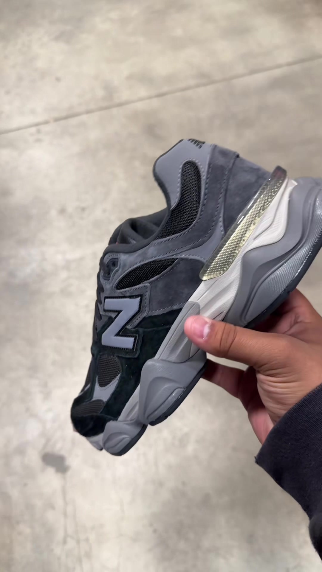 @Trending Sneakers