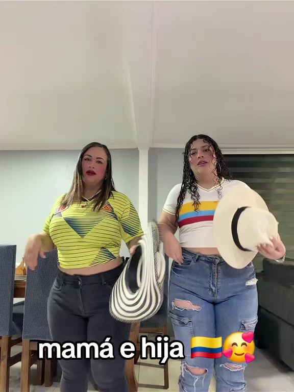 @JAZMIN RAMIREZ CANO 🕷