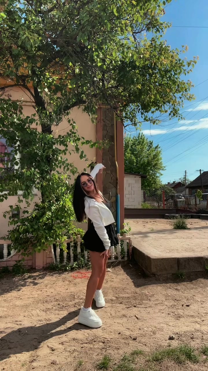 @Оленка _зміючка