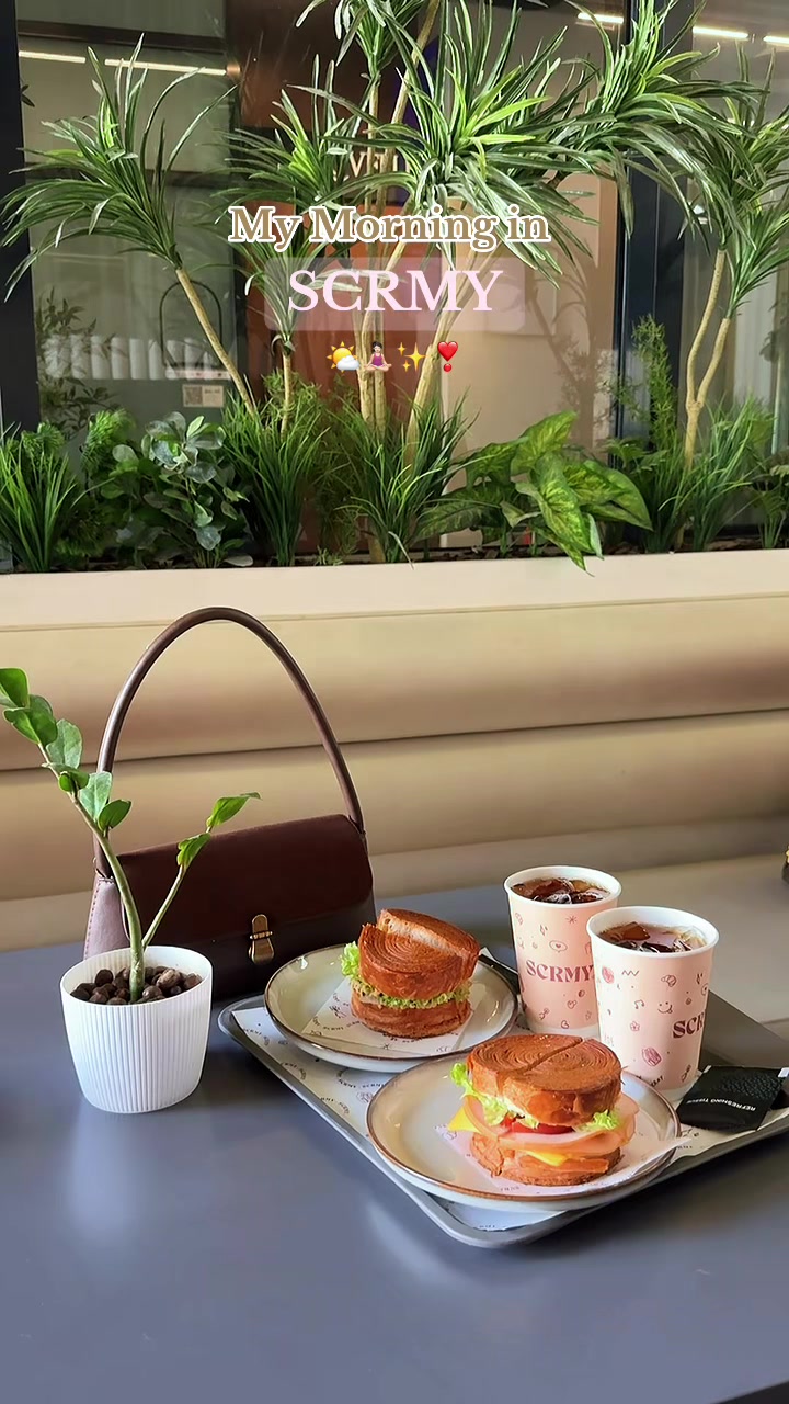 @بنت عَبدالعزيز 📸