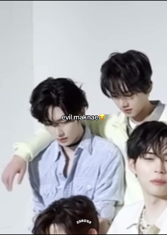 @제로즈 𝐳𝐞𝐫𝐨𝐬𝐞