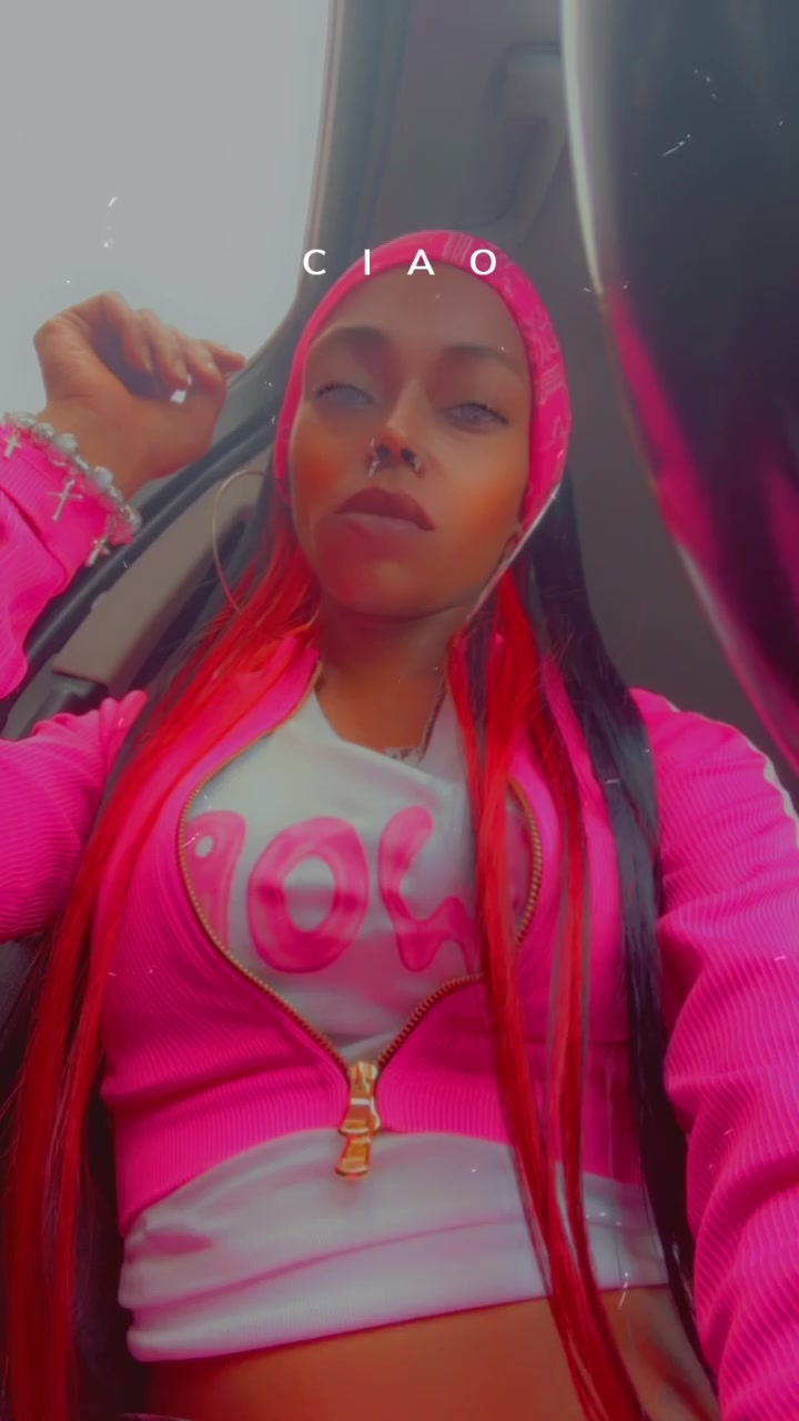 @Shay_Red🤸🏽&zwj;♂️😏🍑💨